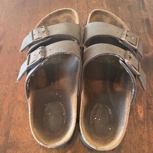 Birkenstocks- size 38 (7-7.5)